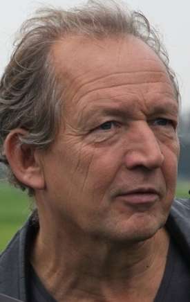 Актер Лукас Дейкема