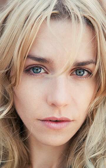 Актер Юлия Дитце