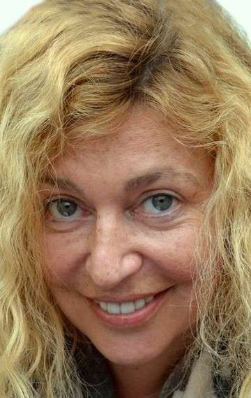 Актер Стефани Мурат