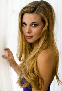 Актер Элизабет Матир