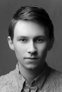 Фото Брэдли Холл