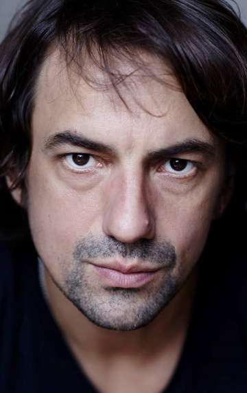 Актер Жером Робар