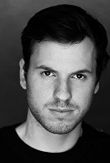 Актер Gaspard Caens