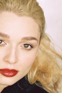 Актер Brianna Young