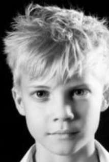 Актер Том Тейлор