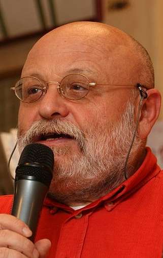 Актер Арност Голдфлам