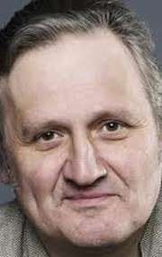 Актер Андреа Цогг