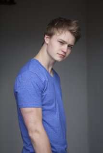 Актер Коннор Пейтон