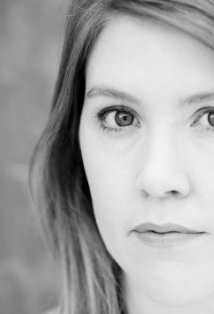 Актер Белинда Бромилов