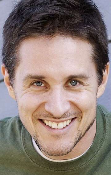 Актер Юрий Ловенталь