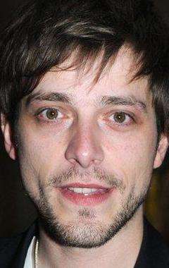 Актер Жюльен Бомгартнер