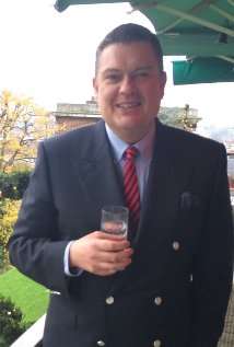 Актер Эндрю Блэкол