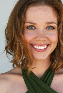 Актер Вирджиния Ньюкоум