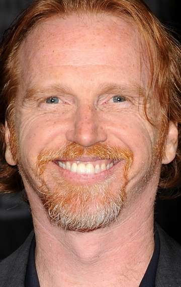 Актер Кортни Гейнс