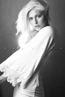 Актер Катрина Грэй