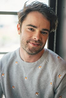 Актер Саймон Хэтт