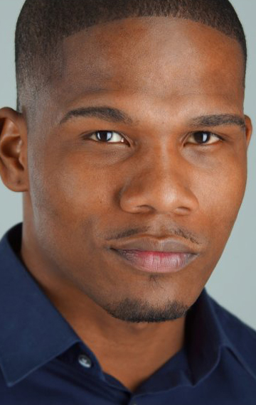 Актер Адриан Локетт