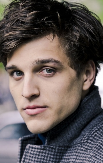 Актер Йонас Дасслер