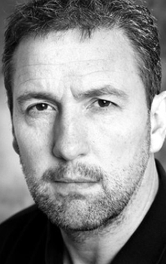 Актер Пол Биддисс