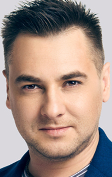 Актер Алексей Сигаев