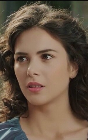 Актер Диана Розовлян