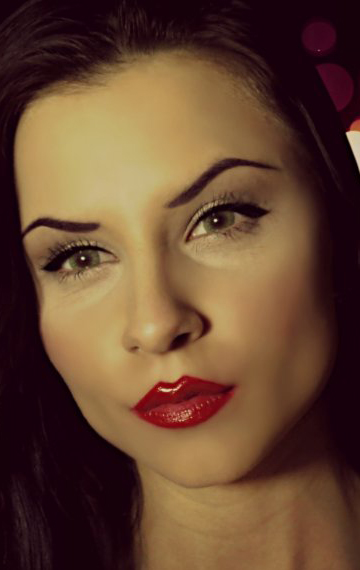 Актер Шанель Феличиссимо