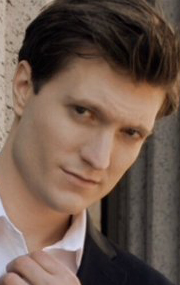 Актер Крис Уильямс