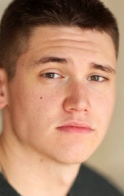 Актер Крис Расселл