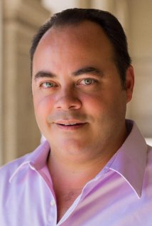 Актер Джералд Гарза