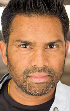 Актер Шейкер Сангам