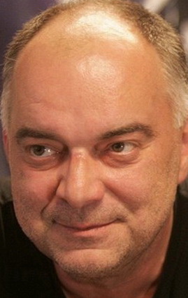 Актер Онджей Троян