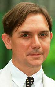 Актер Дэвид Бамбер