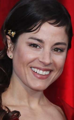 Актер Мифануи Уоринг