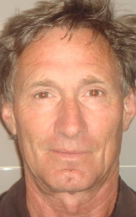 Актер Стиви Коста