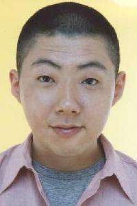 Актер Йошийоши Аракава