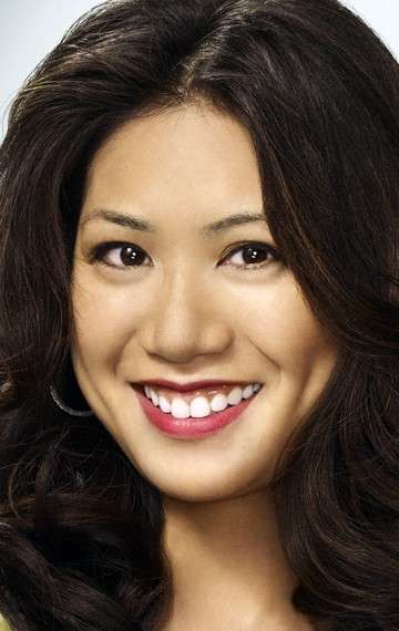 Актер Лиза Лапира