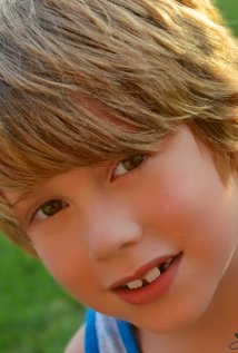 Актер Джошуа Пробас