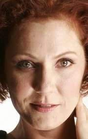 Актер Laura Jaye