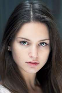 Актер Vanessa Grasse