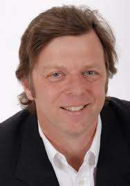 Актер Иэн Ри