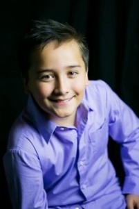 Актер Коннор Маллен