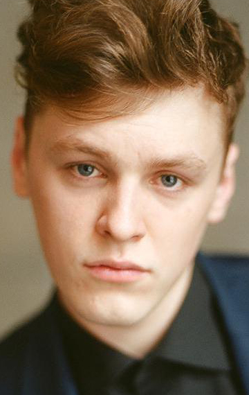 Актер Никита Еленев
