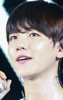 Фото Бён Бэкхён