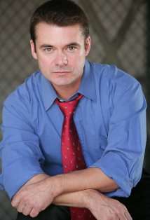 Актер Даррел Гилбо