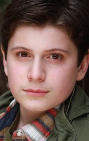 Актер Джошуа Пикел