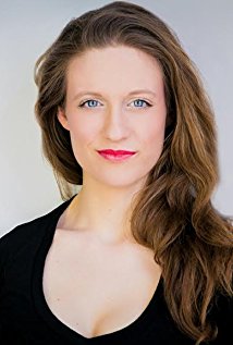 Актер Эмили Никсон