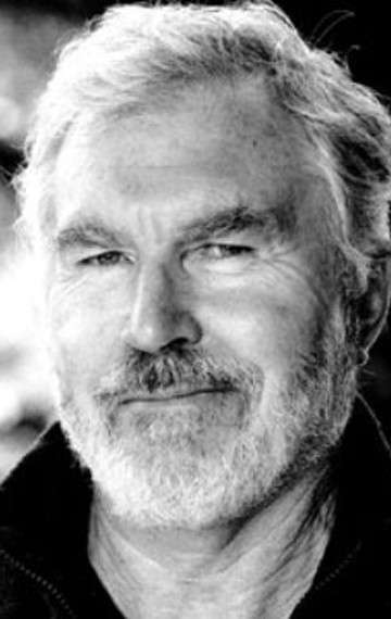 Актер Дэвид Бурк