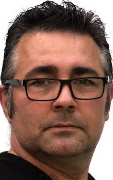 Актер Стивен Хоук