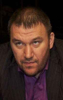 Актер Александр Симкин