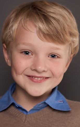 Актер Янник Бэйкер